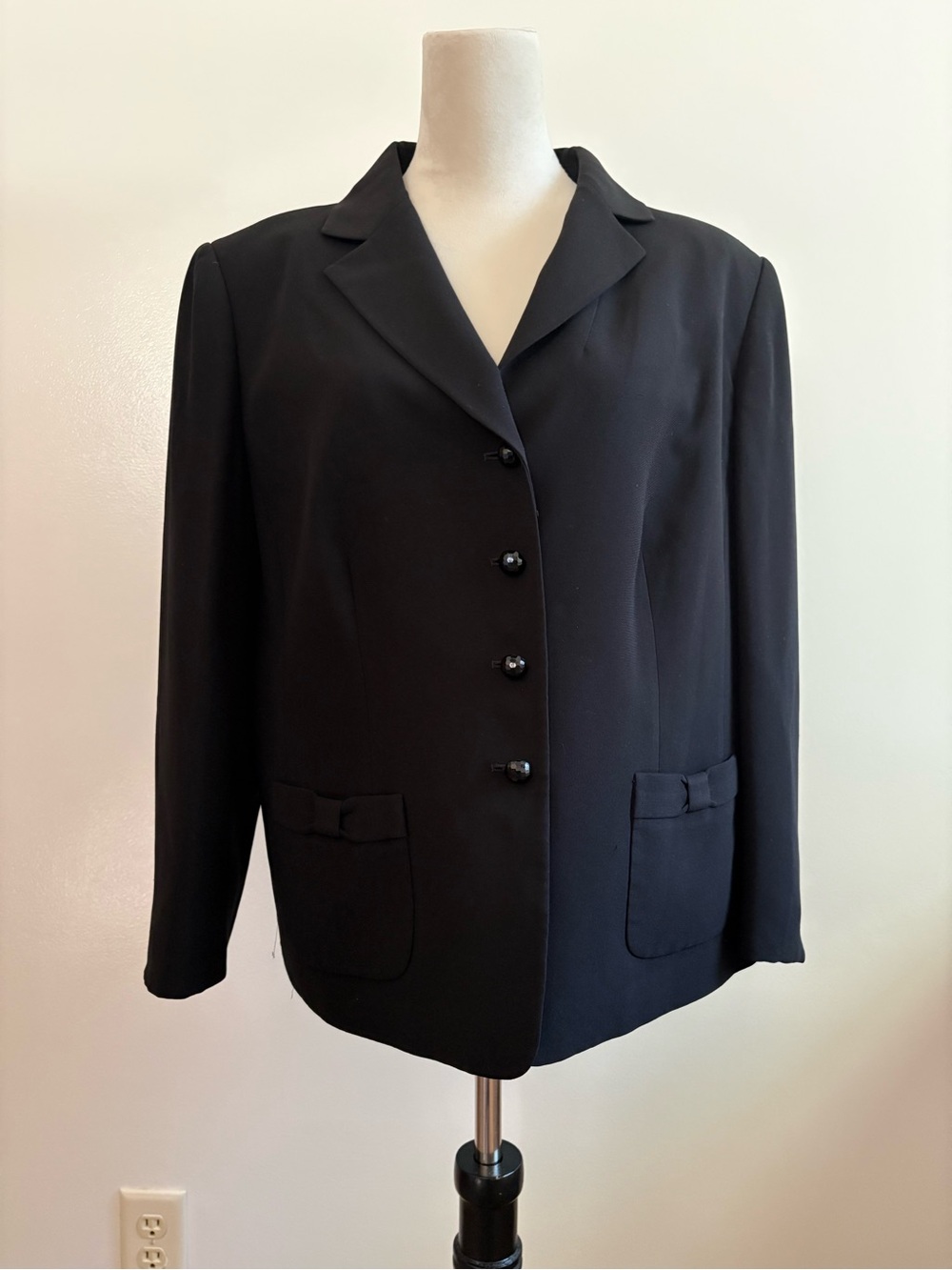 Tahari Black Multi Button Suit Jacket Blazer Bow Detail Corporate Size 14W